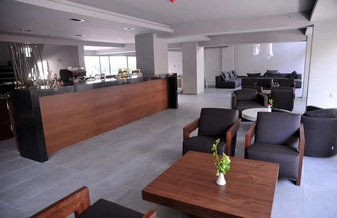 Oktober Downtown Boutique Hotel-1